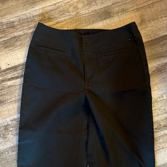 Liz Claiborne Women's Black Trousers / DG12 - Picture 2 of 4